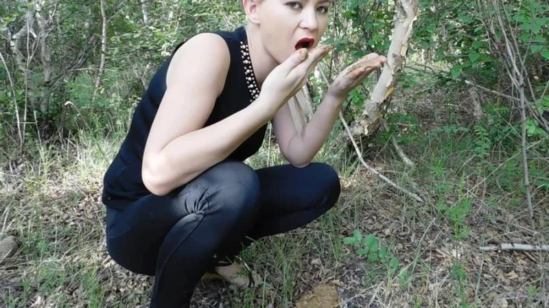Breakfast In The Forest With Shit - ThefartbabesKatya Kass [2024/FullHD]